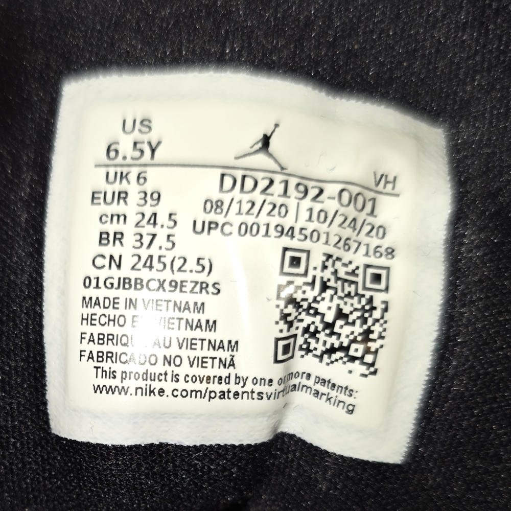 Nike Air Jordan 1 Mid SE All-Star Carbon Fiber (GS) 6.5Y - Picture 6 of 15